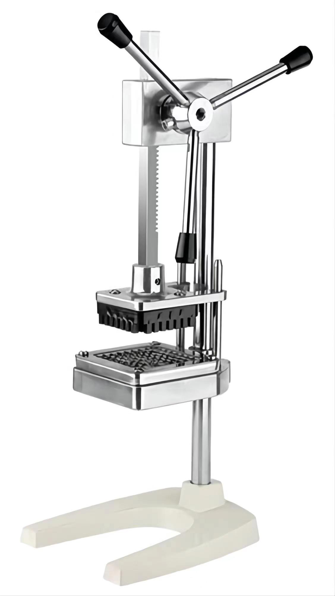 Hand juicer